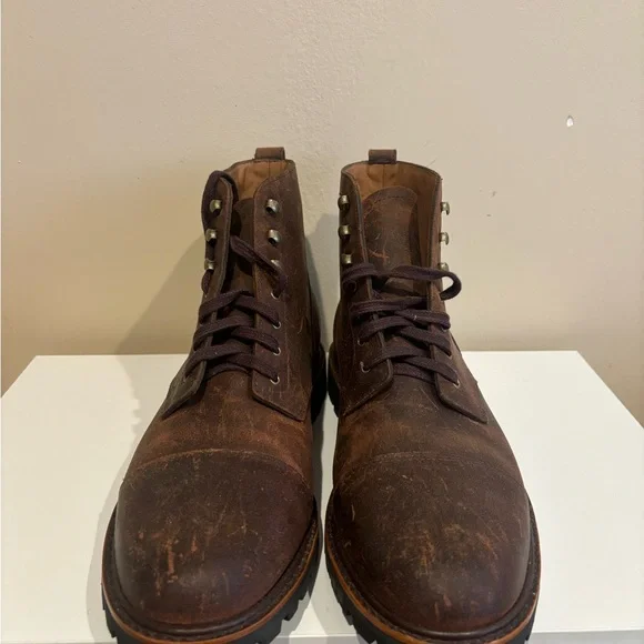 JCREW English Waxed Cap Toe Kenton Boots Vibram Soles